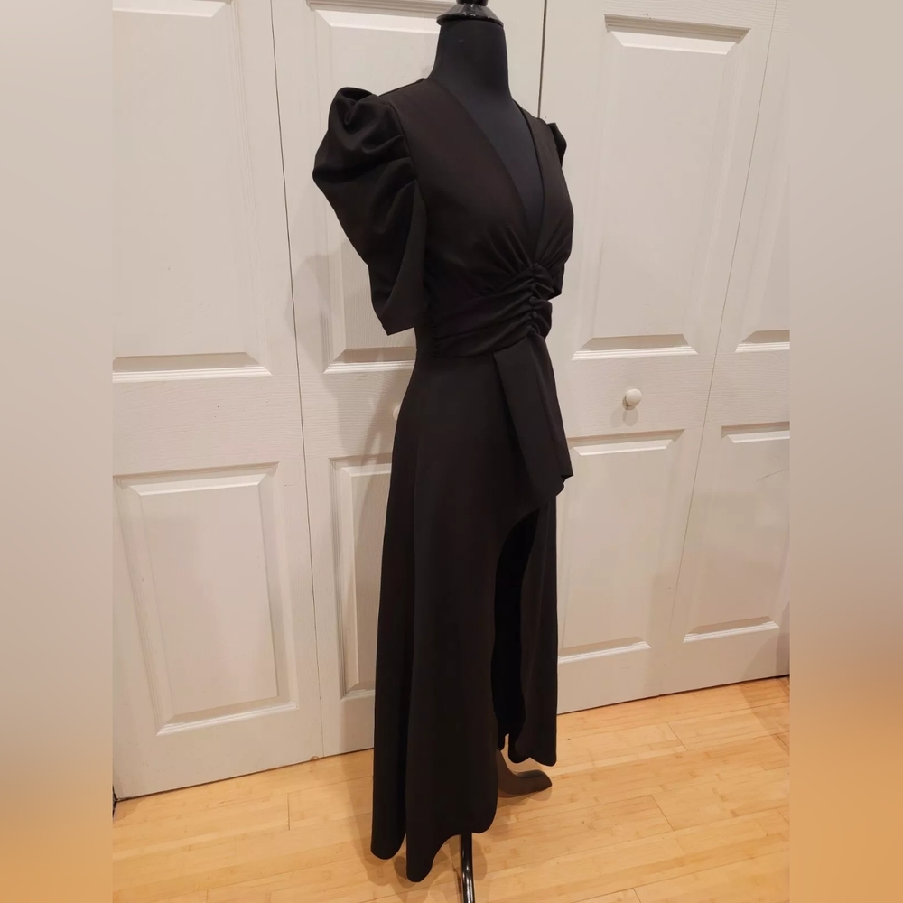 Unique Forever 21 Win Win black high low deep v ruched waist top S NWT - Picture 4 of 7